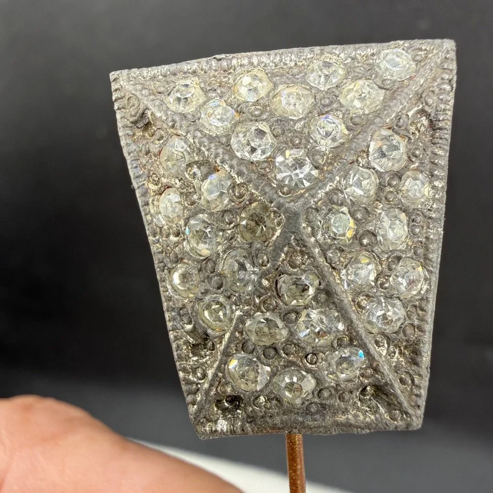 Vintage Rhinestone Stick Pin Brooch READ